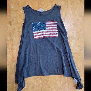 EUC Cloud Chaser gray American flag graphic tank top